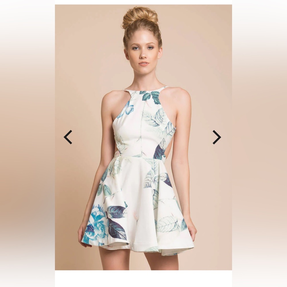 Selfie Leslie Blue and Green Halter Sundress